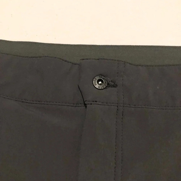 North Face Mens Size 36 Black  Shorts - Picture 2 of 16